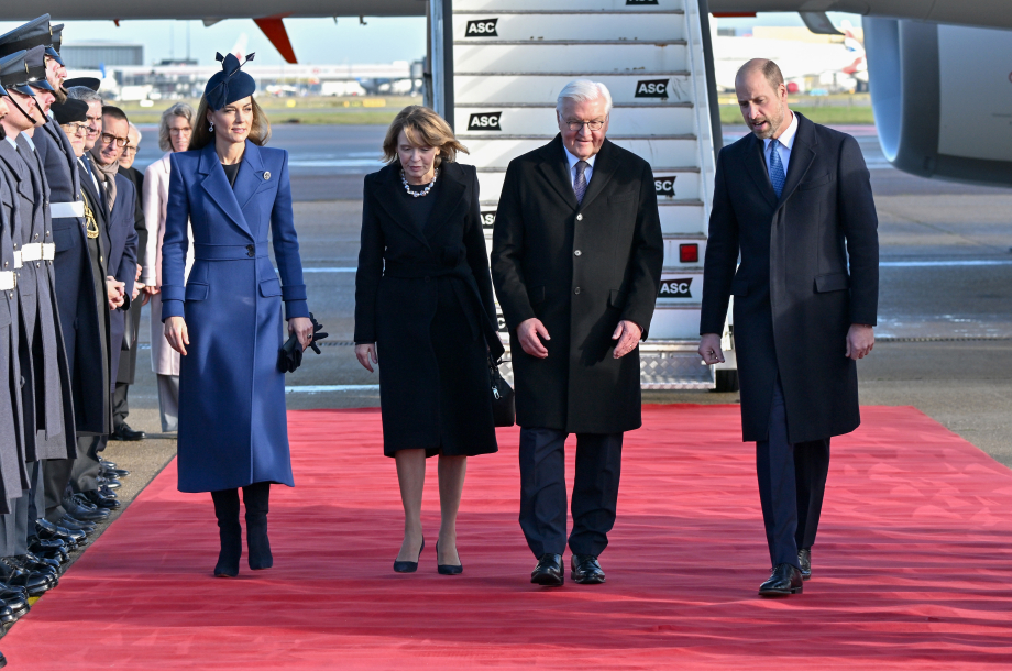 The Prince and Princess of Wales greeting Germany 